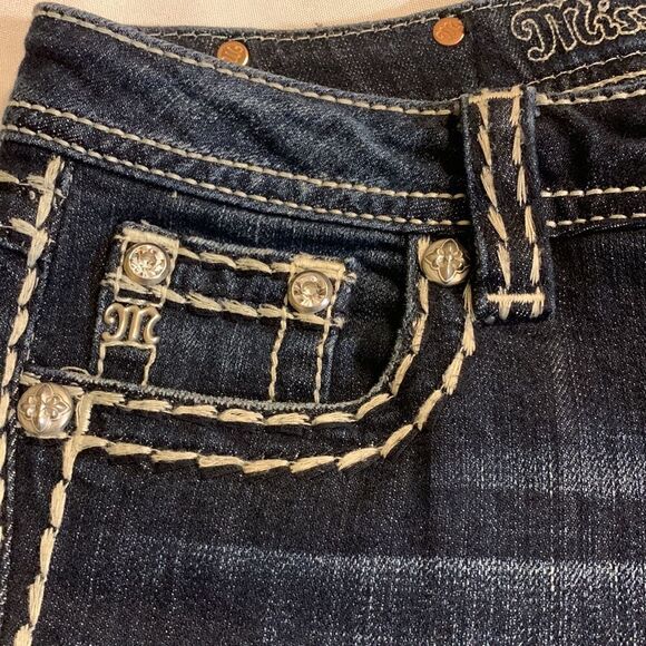 Miss Me size 26 Signature cuffed capris - Picture 8 of 10